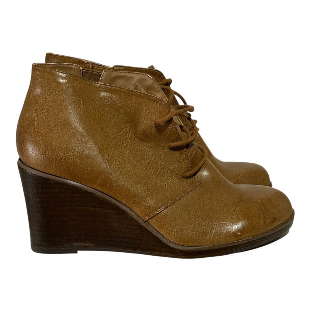 Torrid Tan Wedge Booties Women's Size 11 Faux Leather Lace-up Chunky Heel